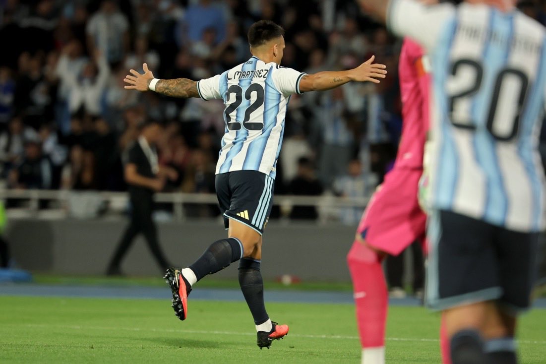 lukaperiale's tweet photo. Toda la vida lautarista de Lautaro Martínez. https://t.co/bkAlEorMH2