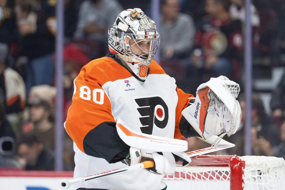 NHL_Muse's tweet photo. Dan Vladar gave Tristan Jarry a RUN for his money in the Vezina race tonight 🤩🔥

7 goals allowed 🔥🔥🔥🔥
.816 SV% 🤯🤯🤯🤯
Loss 😱😱😱😱

The Vezina race is HEATING up 🔥👀 https://t.co/mos4I1hNqg