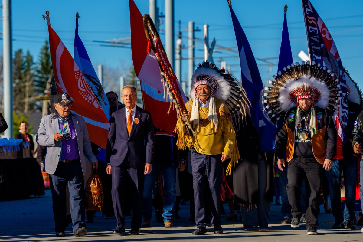 CanadianPM's tweet photo. Today, Prime Minister Carney joined Survivors, Indigenous leaders, and Elders in Edmonton to mark the National Day for Truth and Reconciliation. 
  
The work of reconciliation continues. Together, we must listen, reflect, and act. https://t.co/3HU5Uv3rBm