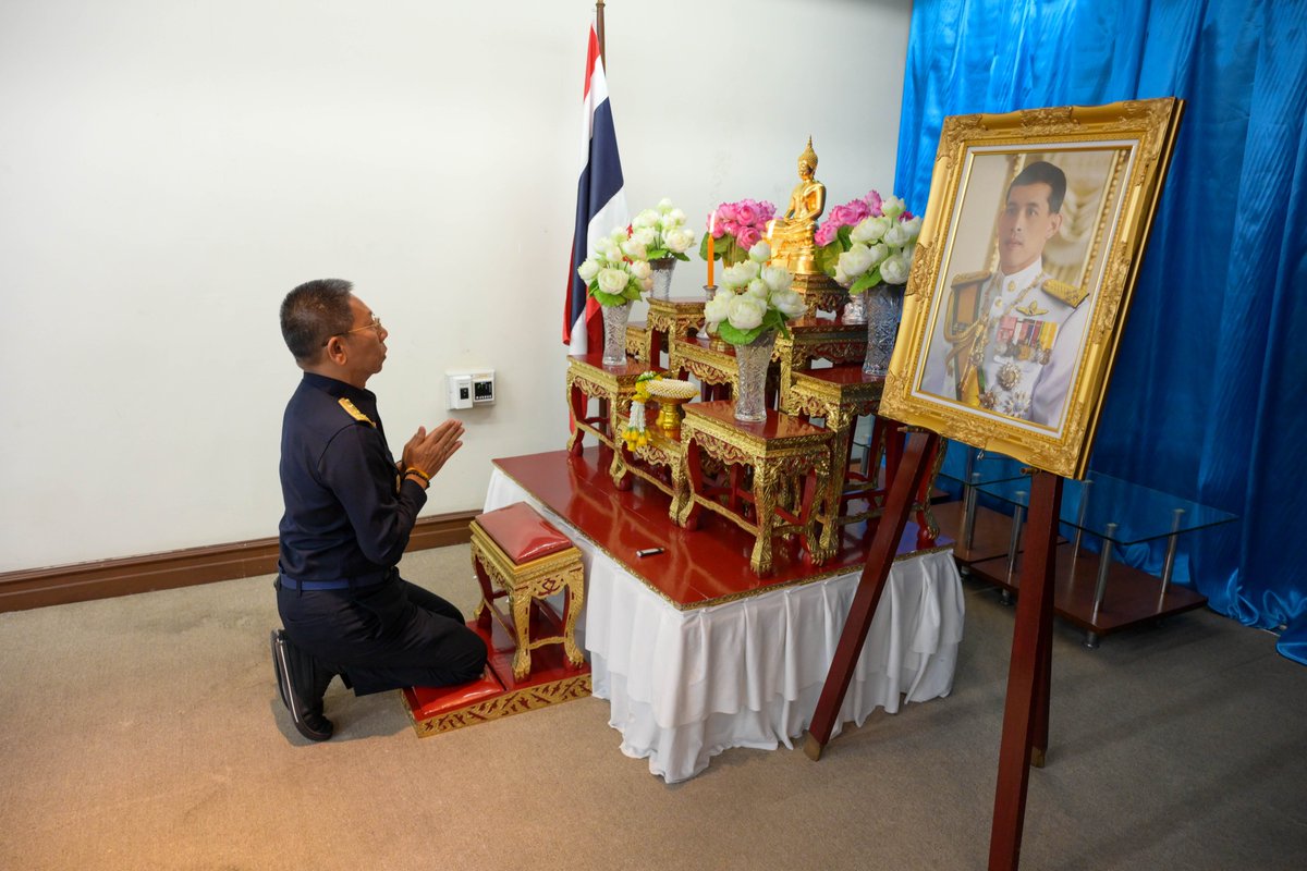 PrTreasury's tweet photo. พิธีทำบุญตักบาตร "กิจกรรมเสริมสิริมงคล ส่งต่อภารกิจกรมธนารักษ์ เนื่องในวันสิ้นปีงบประมาณ พ.ศ 2569"

อ่านต่อได้ที่ 
🔗 : https://t.co/m6yk5FWwbs

#PR_TRD #กรมธนารักษ์ #ประชาสัมพันธ์กรมธนารักษ์ https://t.co/0uFKqr30h0