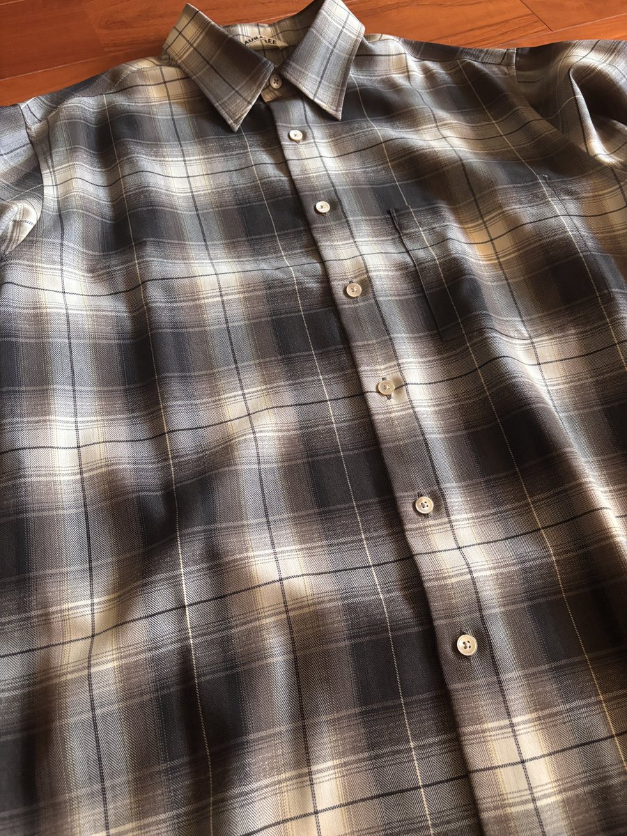 tysuke666's tweet photo. AURALEE 26AW
・SUPER FINE WOOL KNIT SHIRT CARDIGAN
・SUPER LIGHT WOOL CHECK SHIRT
どらちも先日の伊勢丹ポップアップにて先行購入したやつ https://t.co/ffwaKPadzJ