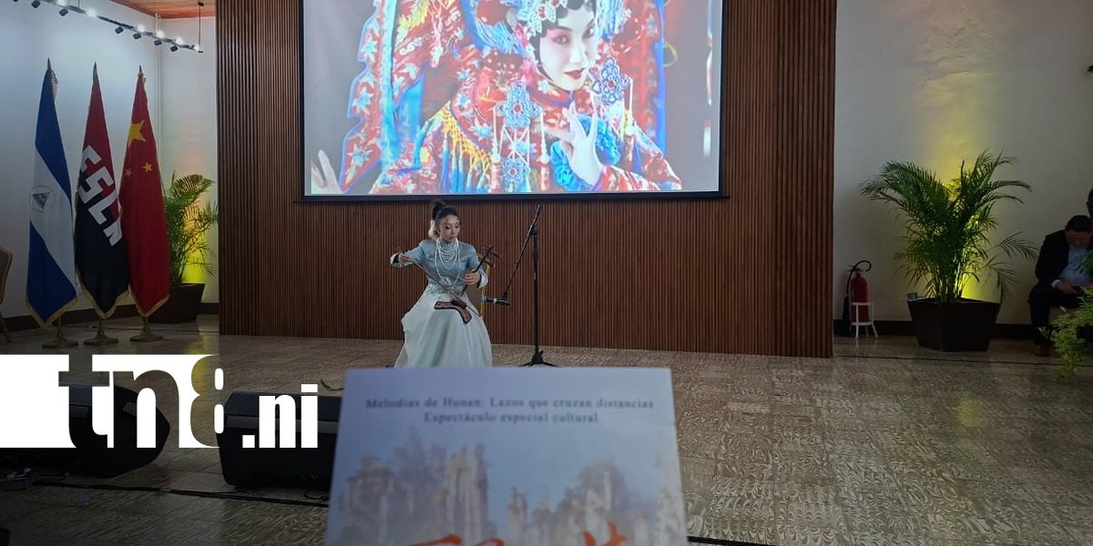 canaltn8's tweet photo. #AHORA | En la Casa de Los Tres Mundos, Granada, se desarrolla el concierto "Melodías de Hunan: Lazos que Cruzan distancias. Espectáculo especial cultural".

Esta presentación, organizada por la Oficina de Asuntos Exteriores del Gobierno Popular de la Provincia de Hunan, China, en conjunto con el Gobierno de Nicaragua, ha llenado de alegría y cultura a La Gran Sultana, que acogió a los artistas del Teatro Provincial de Canto y Danza de Hunan.

#Nicaragua #Granada