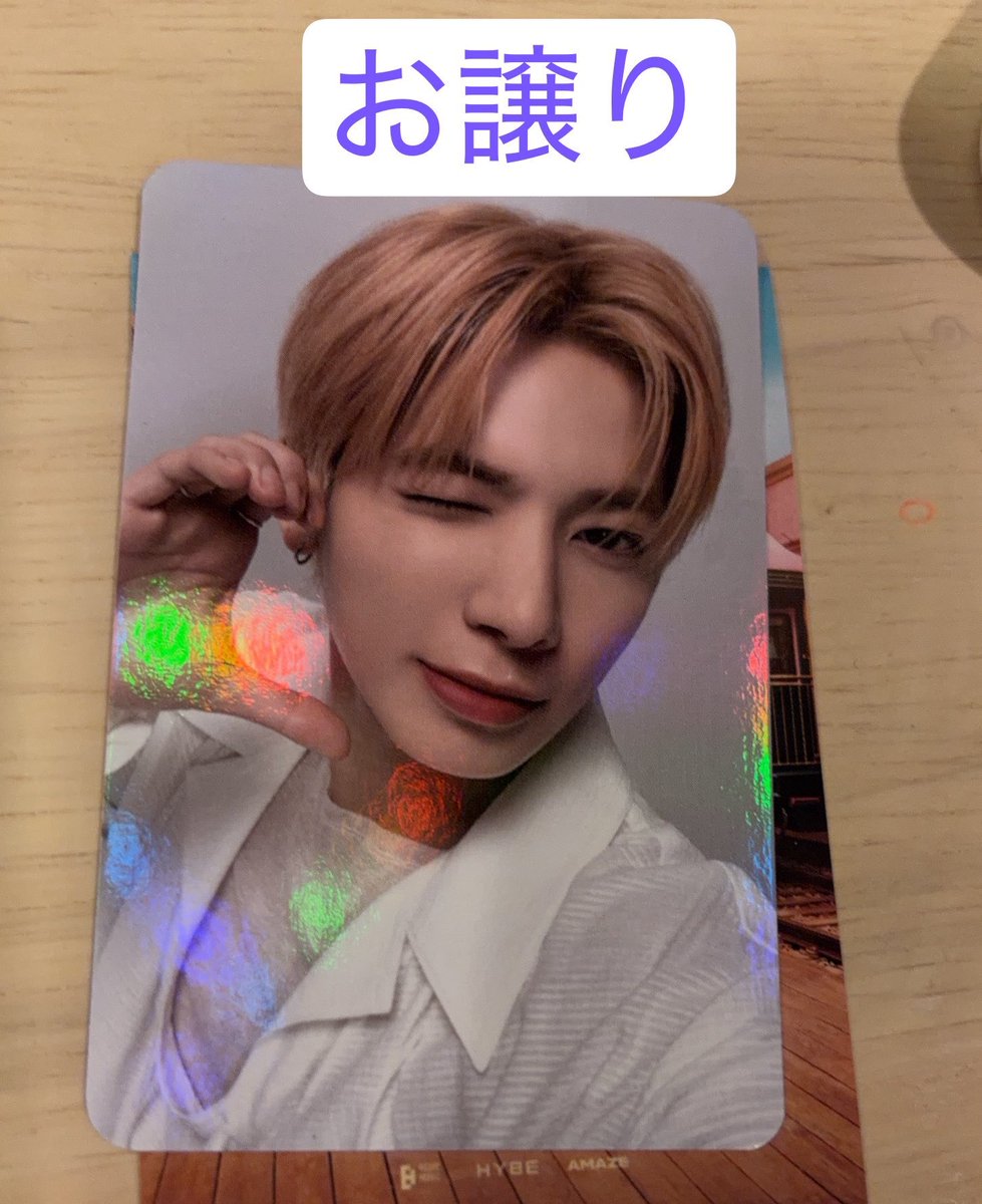 besjgy's tweet photo. TXT トゥバ  VR  トレカ  特典  交換

譲：テヒョン 🐿️  スペシャル
写真1枚目手元にございます

求：ヨンジュン 🦊  スペシャル  
写真2枚目のもの

📮郵送交換
交換可能な方いらっしゃいませんか？お待ちしております
よろしくお願いします

#TXT交換 https://t.co/QQCsvRt0GY