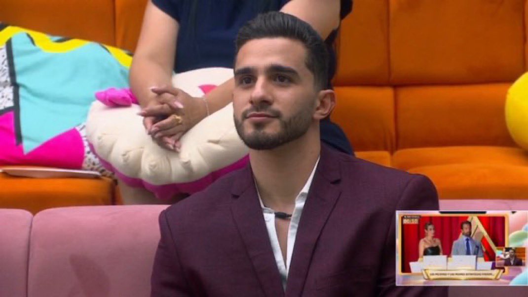 Hec718's tweet photo. DIOS MIOOOOOO! Necesito ver este hombre como habitante en una casa! 😍😍🔥🔥 #LCDLFMX4 #LaCasaDeLosFamososMéxico #LCDLF7 https://t.co/cHfjMYTHyQ