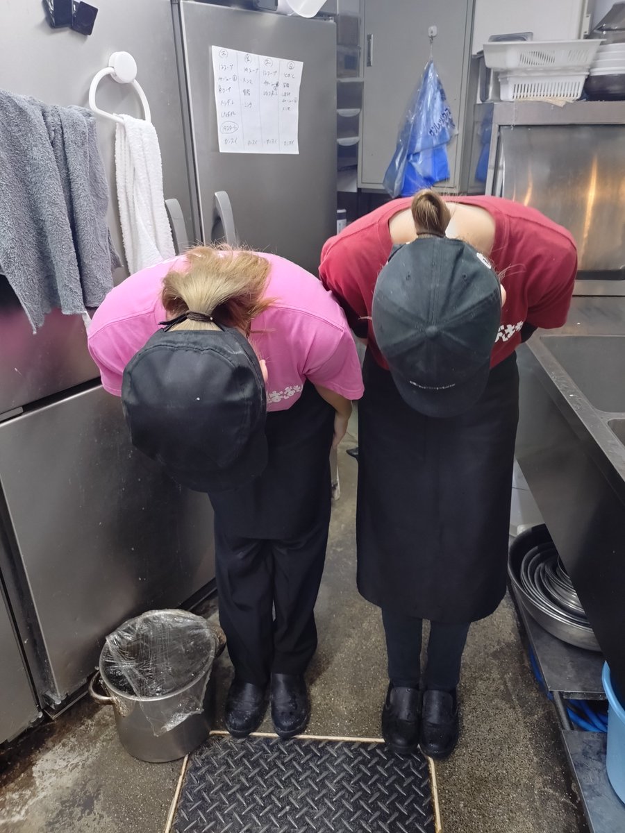 menyaohana's tweet photo. おはようございます！

本日より「価格改定」です。。

麺類50円、味玉10円、上げさせて頂きました。

値上げごめんなさい企画としまして、10月いっばいまで

スタンプ2倍！

をやらせていただきます！
もちろん雨の日は4倍です！

今後とも「麺屋おはな」をよろしくお願い致します！ https://t.co/89cujluvAV