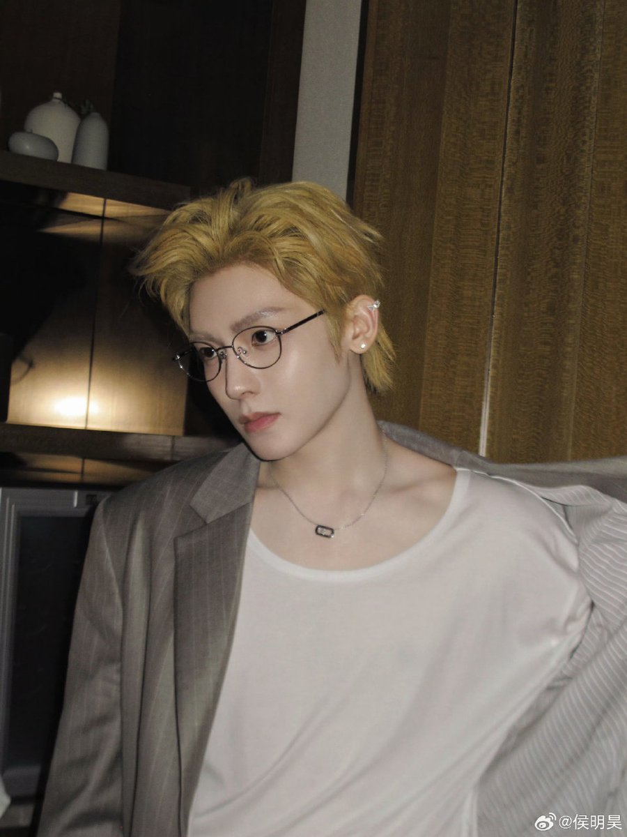 leesaraaaaa's tweet photo. #houminghao https://t.co/y9rO2YukWd