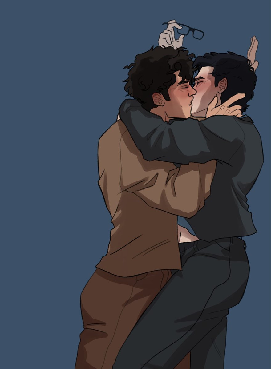 rolummiro's tweet photo. Sneaking away during a gala? Completely unprofessional 🫣🫣

#fyp #clarkkent #brucewayne #superbat #superbatfanart https://t.co/8V3E8xCJDw