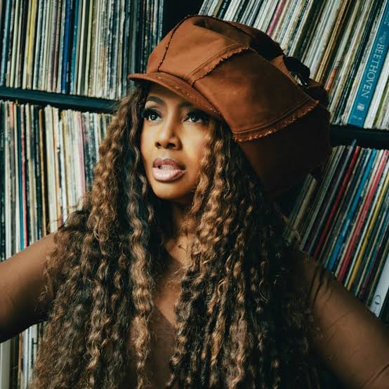 rnbradar's tweet photo. Lalah Hathaway has released her ninth studio album, 'Made In Chicago', on what would have been her father Donny Hathaway's 81st birthday.