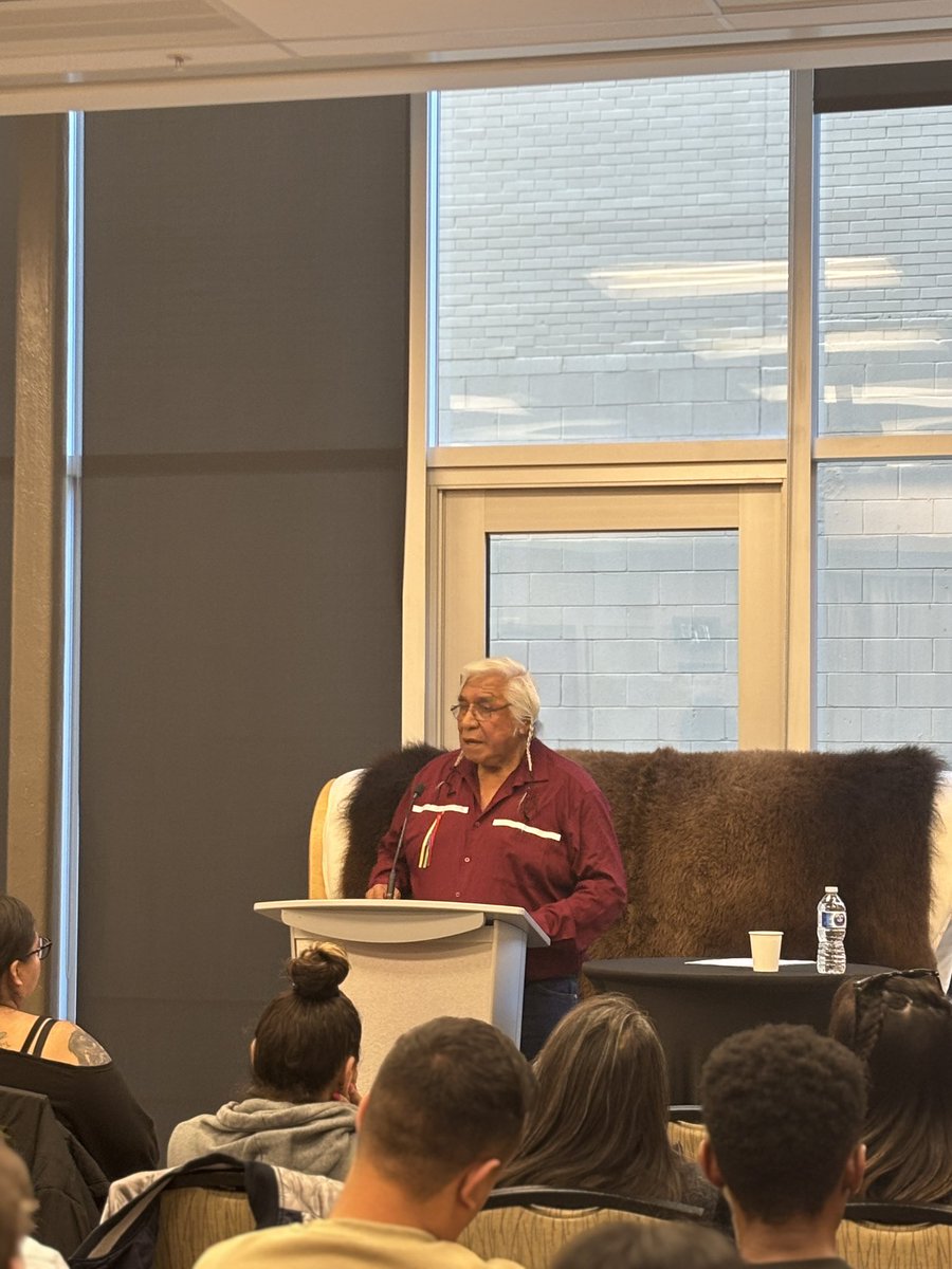 BowValley's tweet photo. Earlier this week, our Bow Valley College community came together to recognize Orange Shirt Day. 🧡

We gathered to learn, reflect, and honour Residential School Survivors and remember the children who never returned home.

#OrangeShirtDay #NDTR https://t.co/bNHnjDrWcL