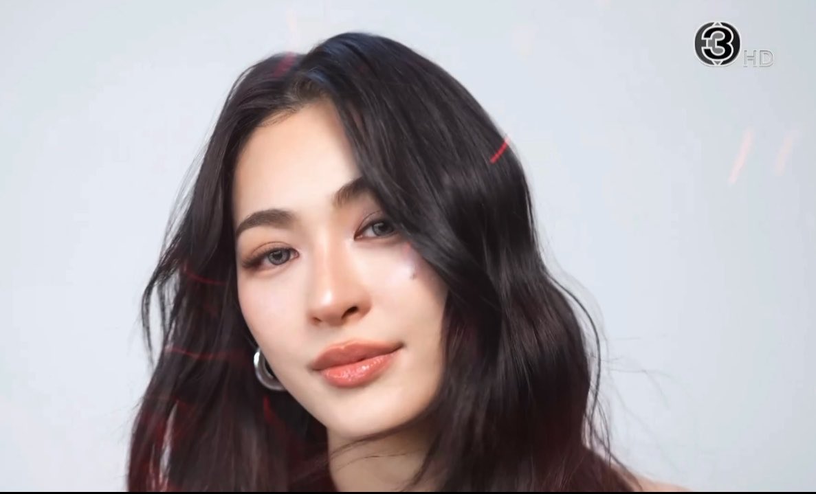 kaijeaw__19's tweet photo. ห๊าาาาาาาาาา หลิงออม รายการใหม่ ?! 😭💖
“ LESS WASTE MORE GRACE ”

นักแสดง 
- หลิงออม
- มแมนด้า , แคนดี้ , พาย , หยู่ยู้ , นุ่น , มิ้น , ญดา
เบลล่า , พี่เชอรี่ , พี่แอน https://t.co/Sqlqf0iUWx