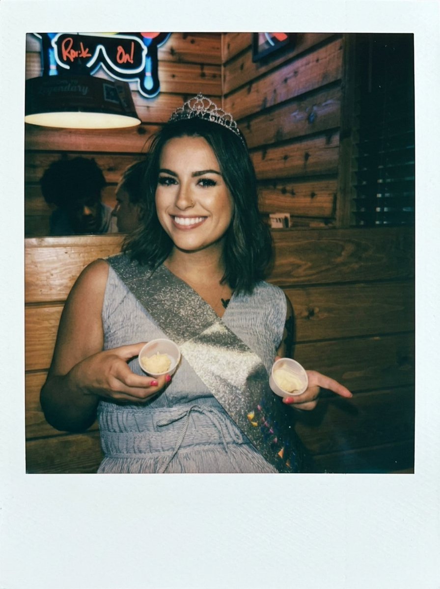 laneyhoustonn's tweet photo. Thanks for the birthday wishes 🩷🩷🩷 https://t.co/pTIdoc7F4Z