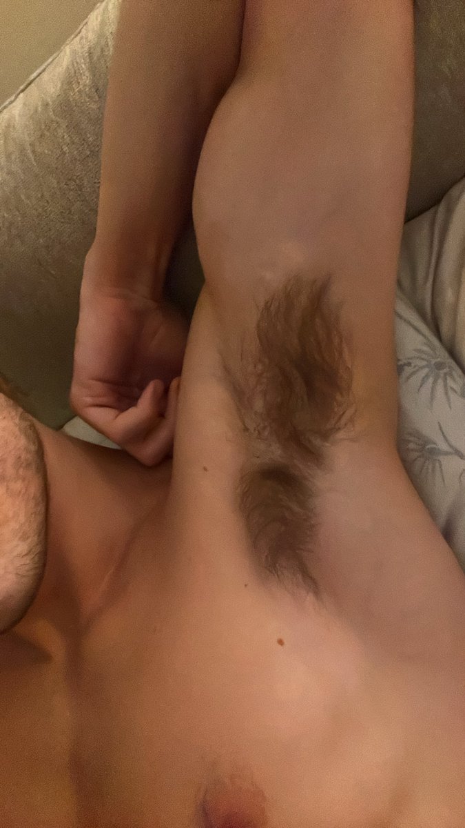 ronyenorth's tweet photo. I actually have perfect pits https://t.co/E2jXDIALWG