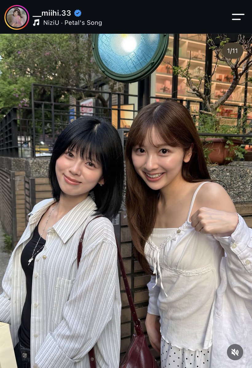 chan_nenex's tweet photo. NiziUのリクちゃんとミイヒちゃんこれすっぴん？？？爆美女すぎない？？！透明感えぐない？！！ https://t.co/hKtTFZ96TB