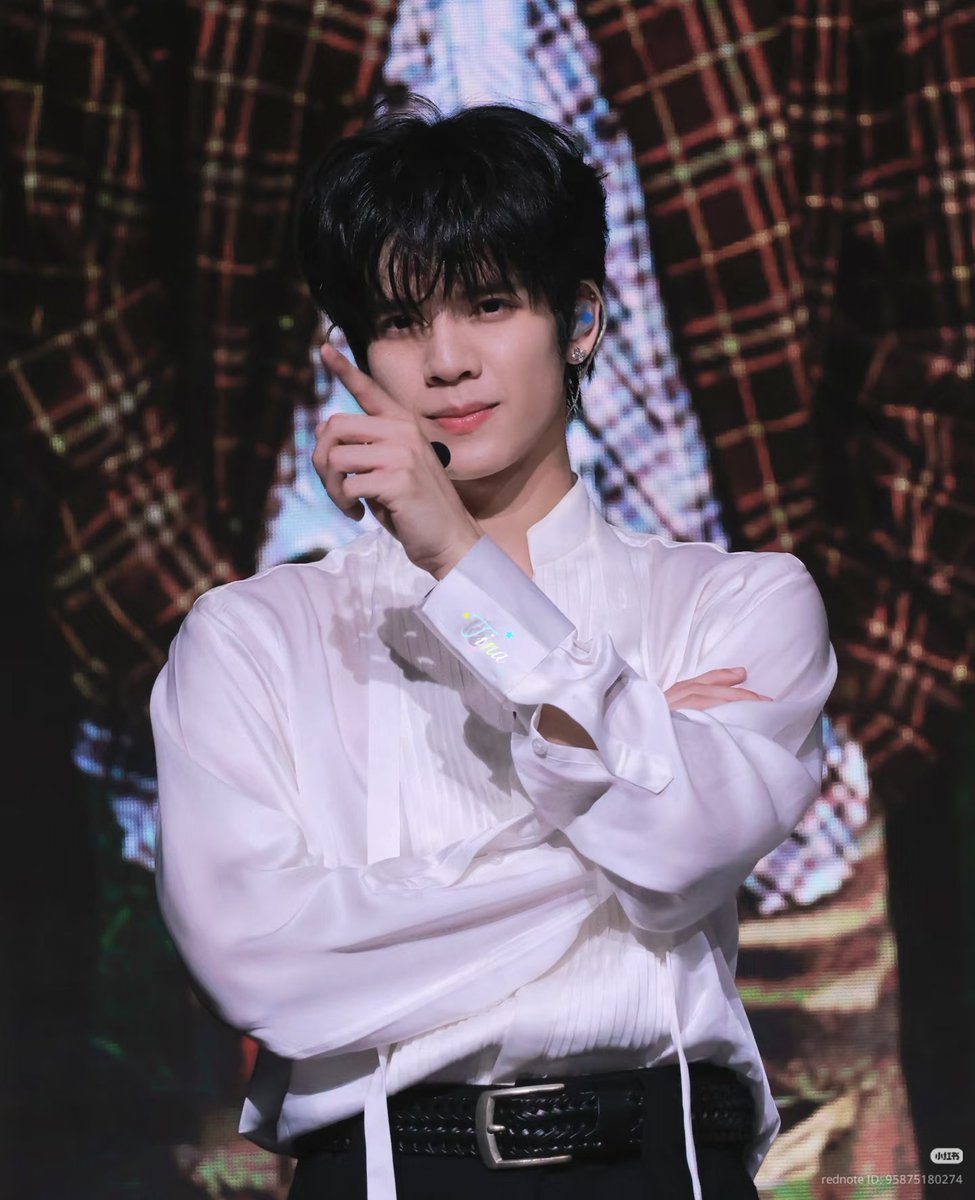 _ohnana53's tweet photo. ดรณ์หล่อมากเลยอ่ะ เหมือนหลุดออกมาจากอนิเมะสักเรื่อง 😣

NT1 STILL HERE TOUR HZ CALLING

#NexT1DEStillHereinHangzhou
#DORN #DornKhumraj
#NexT1DE_DORN #NexT1DE

cr. 懒得取昵称啦啦啦
📌​https://t.co/r3zBg1rQDV https://t.co/Ugq7aZ3PSa