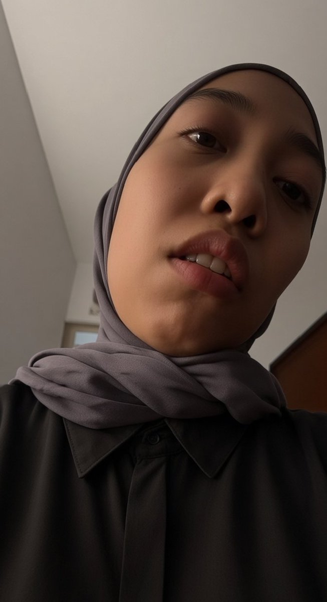 ochizio's tweet photo. cwnya udah sampe nangis
https://t.co/K8SJYlwmF7 https://t.co/BiZaCNc5zg