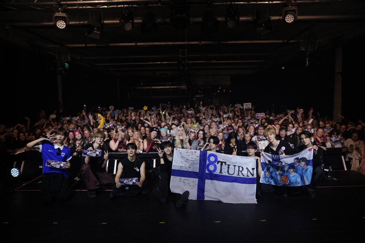 8TURN_official's tweet photo. [📷]
#오늘의턴_260930

Saimme viettää aikaa monien TURNING kanssa ja jakaa kanssanne niin energisen lavan.
Tehdään tämä yhdessä taas ensi kerralla! 🔥🤍

#8TURN #에잇턴 #エイトターン
#8TURNTRACE #8TURNEuropeTour #8TURNxKooky https://t.co/EvTWy5C1OR