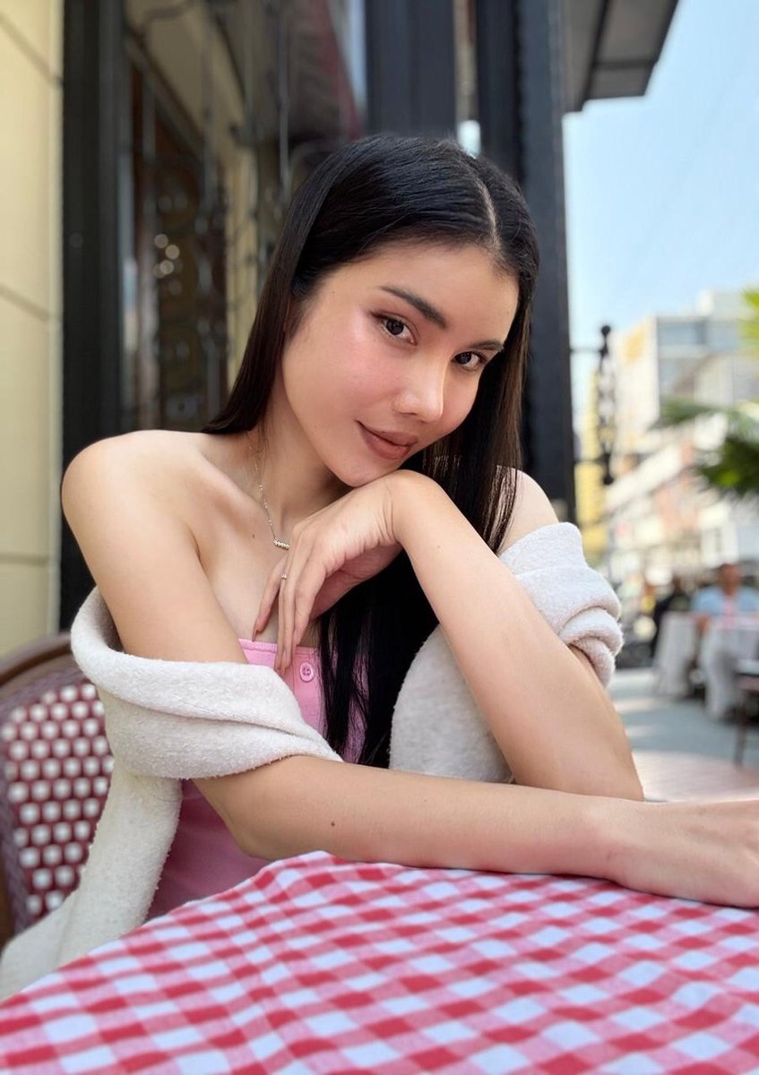 sierreaa's tweet photo. Hello~ 🤍
#ladyboy_saudi. ㅤ
#ladyboy_riyadh. ㅤ
#ladyboy_both_in_riyadh.ㅤ https://t.co/oHK9E9jjzr