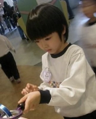 JS_Ccer's tweet photo. 오른쪽 손동작까지 똑같음 개신기해 https://t.co/QzGfpjecys