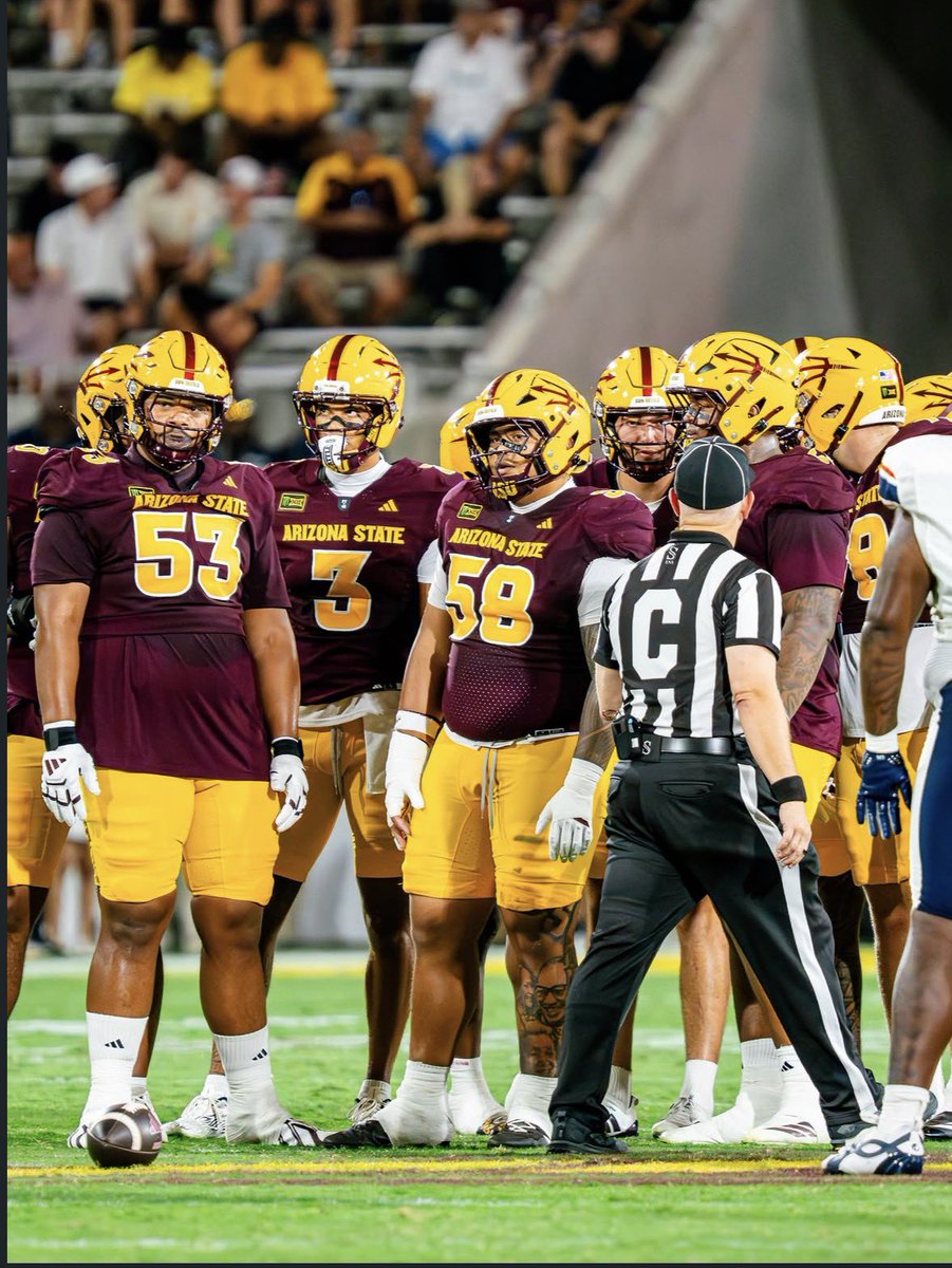 KimoLopati77's tweet photo. #AGTG After a great conversation with Coach Omura. I’m blessed to have received an 🅾️ffer to @ASUFootball  @CoachTuitele @coachlkrausse @TyBarret #ForksUp 
@CoachLafaele @SBVCFB #ValleyUp✌🏾 https://t.co/vdTpYfga8L