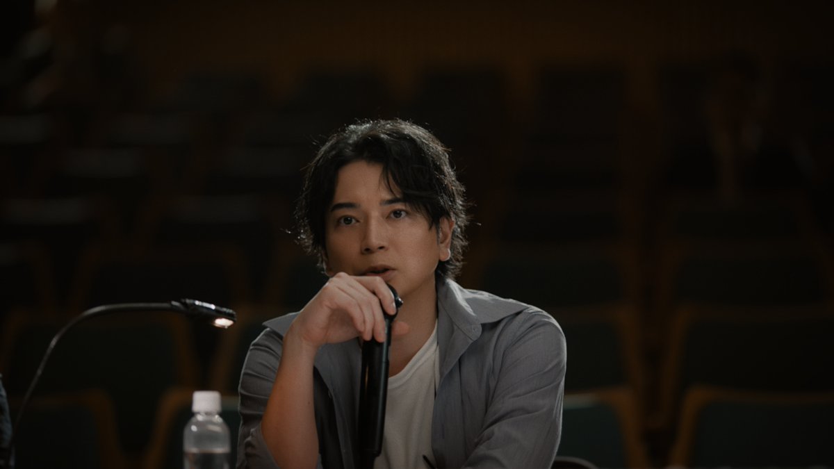 oricon's tweet photo. 松本潤、“未来”への思い力強く表現
SBIグループ“3種”の新CMに出演

✍🏻コメント全文＆CM動画
https://t.co/ijbA4DZoXn

#松本潤 https://t.co/RIOwTHL1wD