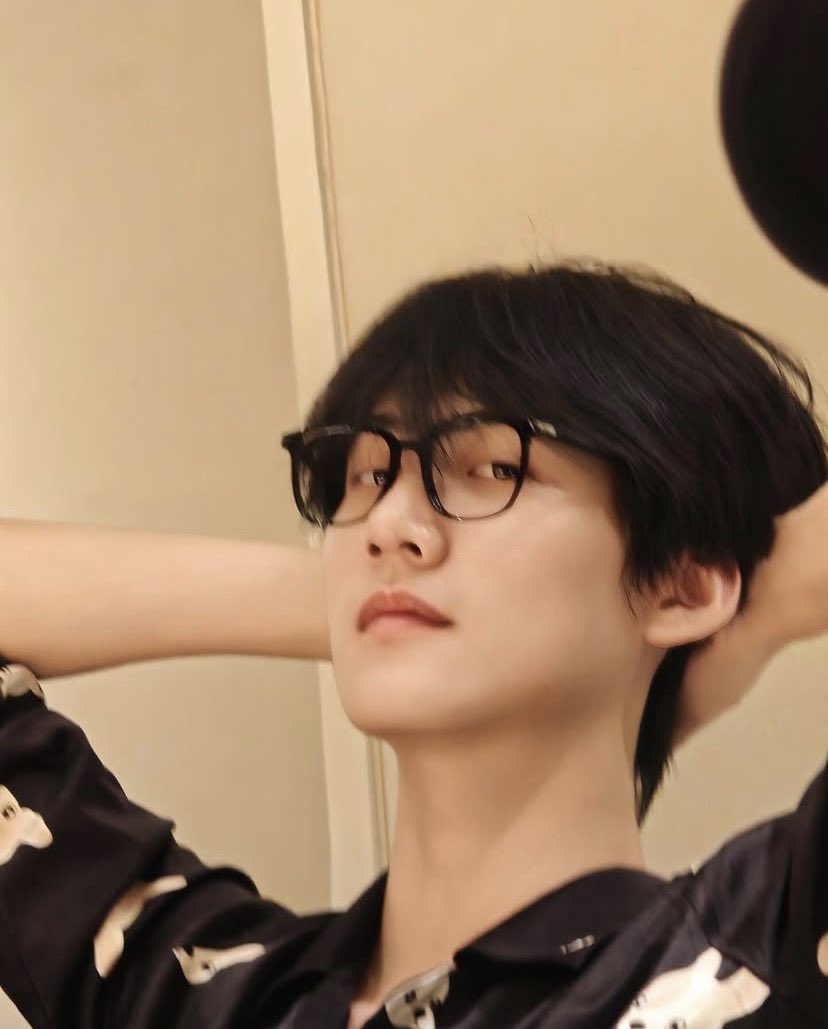UnseenKeyu's tweet photo. Good morning dari … isi sendiri aja lah udah pada gede https://t.co/obZqquF5LT