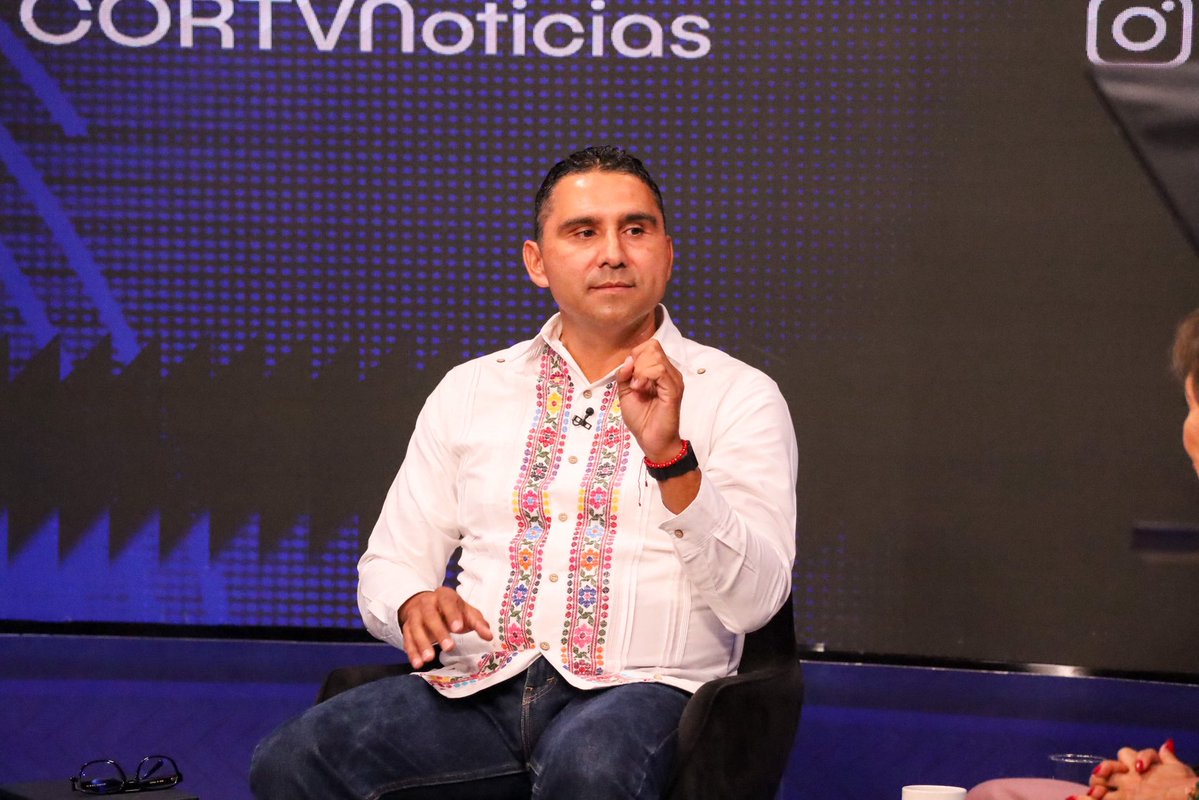 Gil_MG's tweet photo. Qué gusto estar en #ZonaDeDebate con @rosyramales y @jaimelabc, donde hablamos de los avances que estamos impulsando desde el #ICEO.

🔔 La Alerta Catastral ya es una realidad: un mecanismo gratuito que ayuda a proteger el patrimonio de las familias oaxaqueñas y prevenir posibles fraudes inmobiliarios y despojos.

El Catastro avanza con modernización, tecnología y resultados.

Gracias a @cortv por el espacio y por ayudarnos a acercar esta información a las familias de Oaxaca. 🤝

#AlertaCatastral #CoroMelo