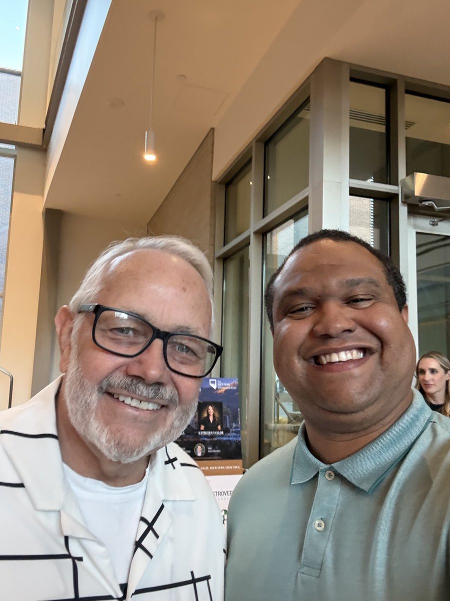 AlexGoffNV's tweet photo. Got to meet Ray Hagar tonight at the Reno Mayoral Forum, a moment I've wanted for a while. Few people have covered Nevada politics with the depth and integrity he has over the years. Huge respect for his service to this community. #NVPol #RenoMayor https://t.co/ESIG2exNLY