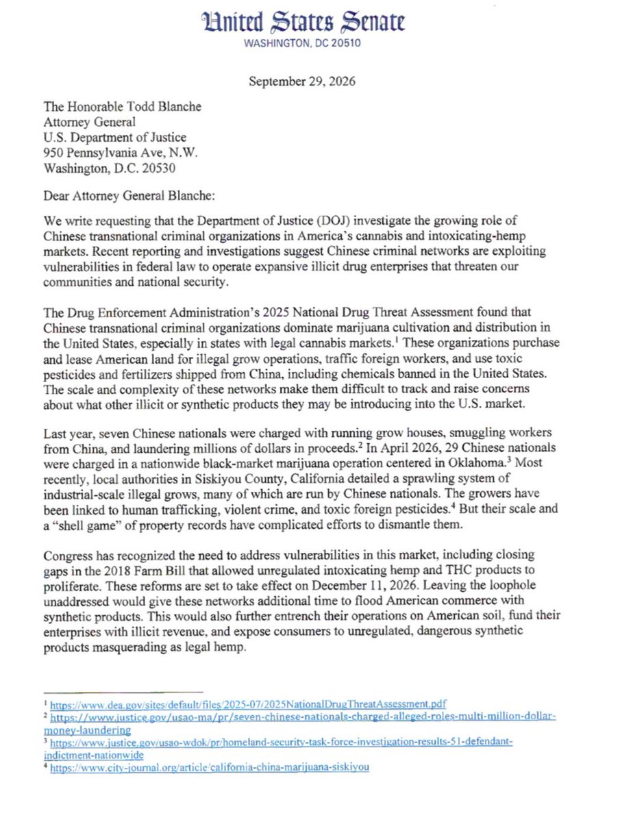TheDankInformer's tweet photo. 🚨BREAKING: 4 Republican Senators call for investigation into China's role in U.S. hemp, cannabis industries

⚠️“We write requesting that the Department of Justice (DOJ) investigate the growing role of Chinese transnational criminal organizations in America's cannabis and intoxicating-hemp markets.”

$MSOS #SmokeShopGate