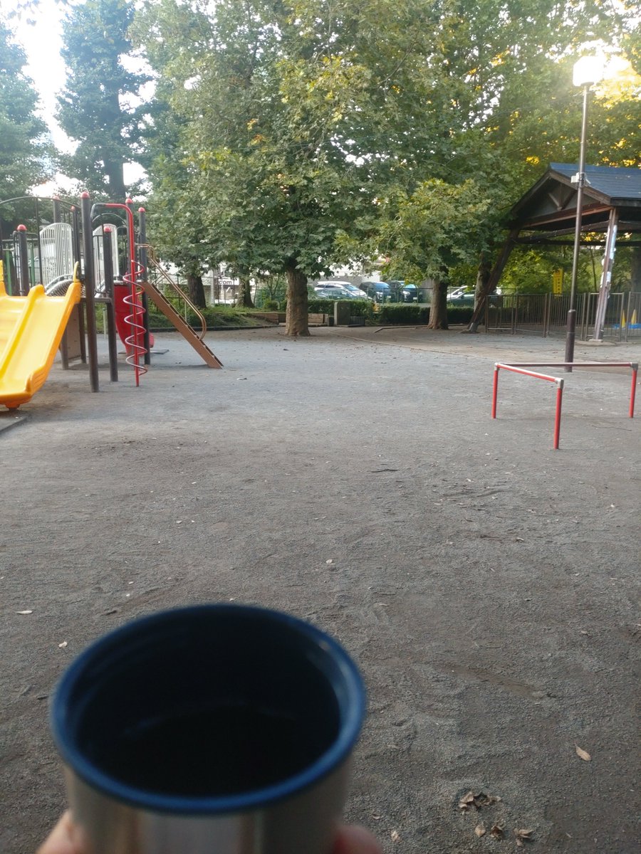 223tea223's tweet photo. 晴れ間の洗濯を爆速で済ませ、國學院大學博物館へ！

安綱の放つ何かに魅せられ、御姿を記念に一枚
まんばちゃんと長義の押形、「コレ足利で拝見しましたねぇ！(歓喜)」とひとり進研ゼミ状態となる審神者←
鉄の成分など化学的要素の紹介も多く、断面の顕微鏡展示は非常に興味深く観賞させて頂きました https://t.co/4UXtLvMN9Q