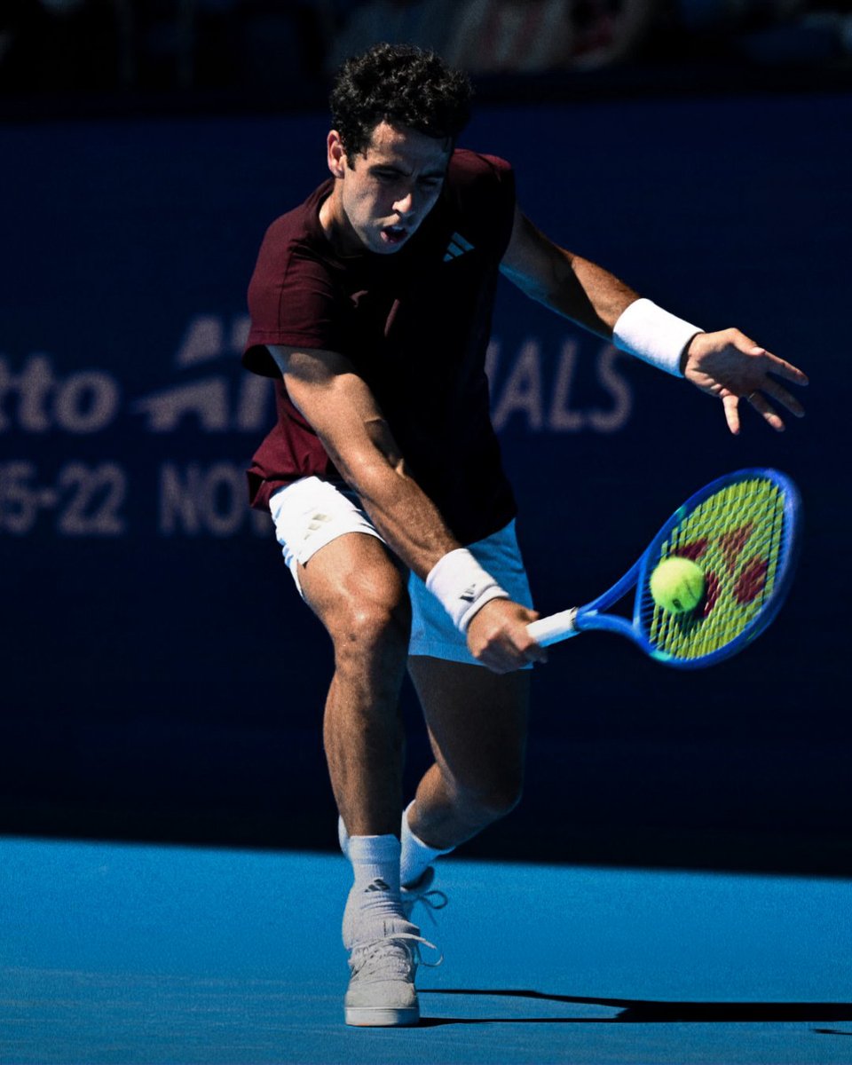 RFETenis's tweet photo. Victoria de prestigio en Tokio 🫡🎌

Jaume Munar [Q] tumba al finalista del pasado año Taylor Fritz [3] 🇺🇸 6-7(7) 6-4 6-3

📸 @japanopentennis | #KinoshitaJOTennis https://t.co/sUv0xBn3SO