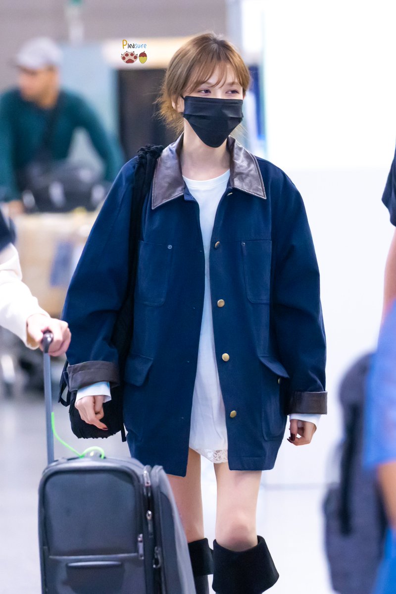pleasure_94z's tweet photo. 260928 ICN 입국

#레드벨벳 #RedVelvet #웬디 #WENDY https://t.co/ULHcBJE30J