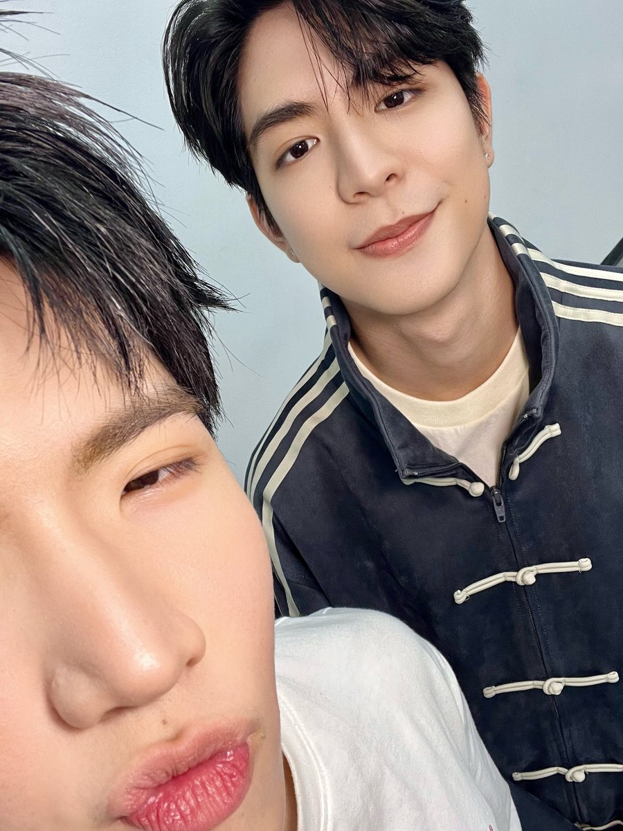 Weirdo101Series's tweet photo. แอดแป๋วงับและแอดนินิรายงานตัวววววววว ตอบคำถามไว้แร้วง้าบบบ มารอคำตอบกันก่อน #WEIRDO101SeriesEP8 กันง้าบบบบบบ 😘 https://t.co/YHNWcPiPGy