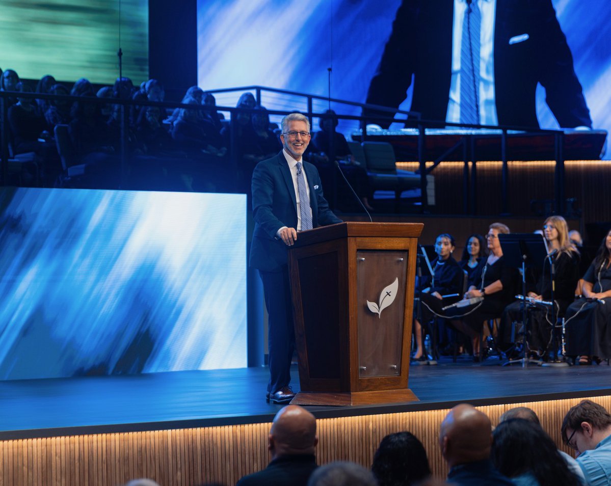 PaulChappell's tweet photo. Tremendous message from Pastor @DeanMiller_frbc this evening—“Have Faith in God” from Mark 11—to close out @slconference. Thankful for God’s work in our midst this week. #GodIsAble #SLC26 https://t.co/jR1AwIGK6t