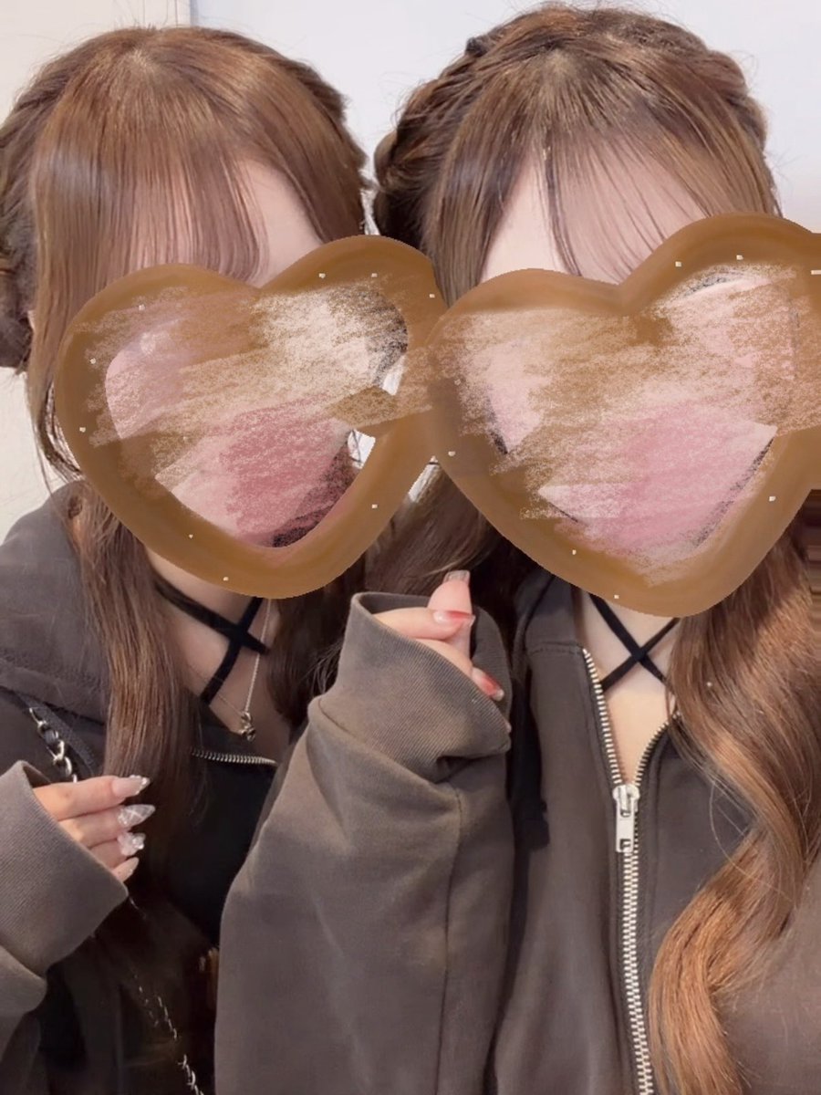 __menya3's tweet photo. 万バズ㌠双子ちゃんコーデ(՞⸝⸝ᵒ̴̶̷᷄꒳ᵒ̴̶̷᷅⸝⸝՞)💕 https://t.co/BSvnTKfqjF
