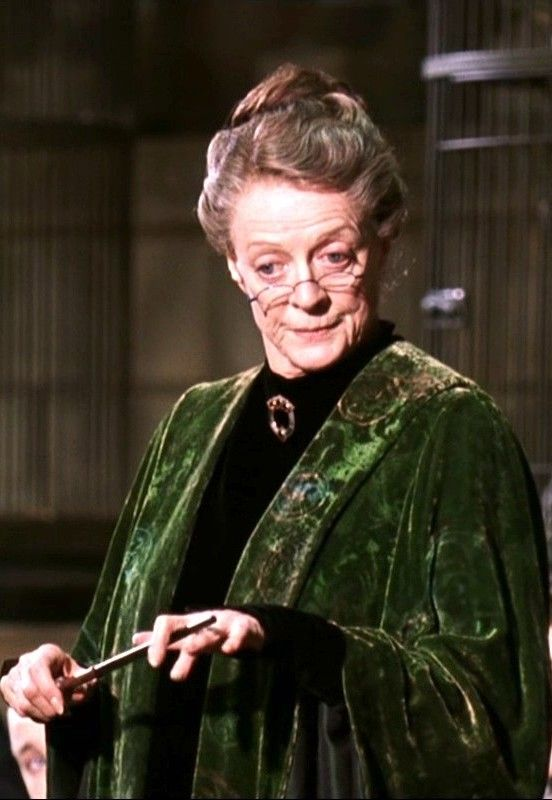 wallamazoo02's tweet photo. @spaceshark23 "Passing notes in class, Potter?"

"Care to present it to the whole class?" https://t.co/YRQxIwvDnR