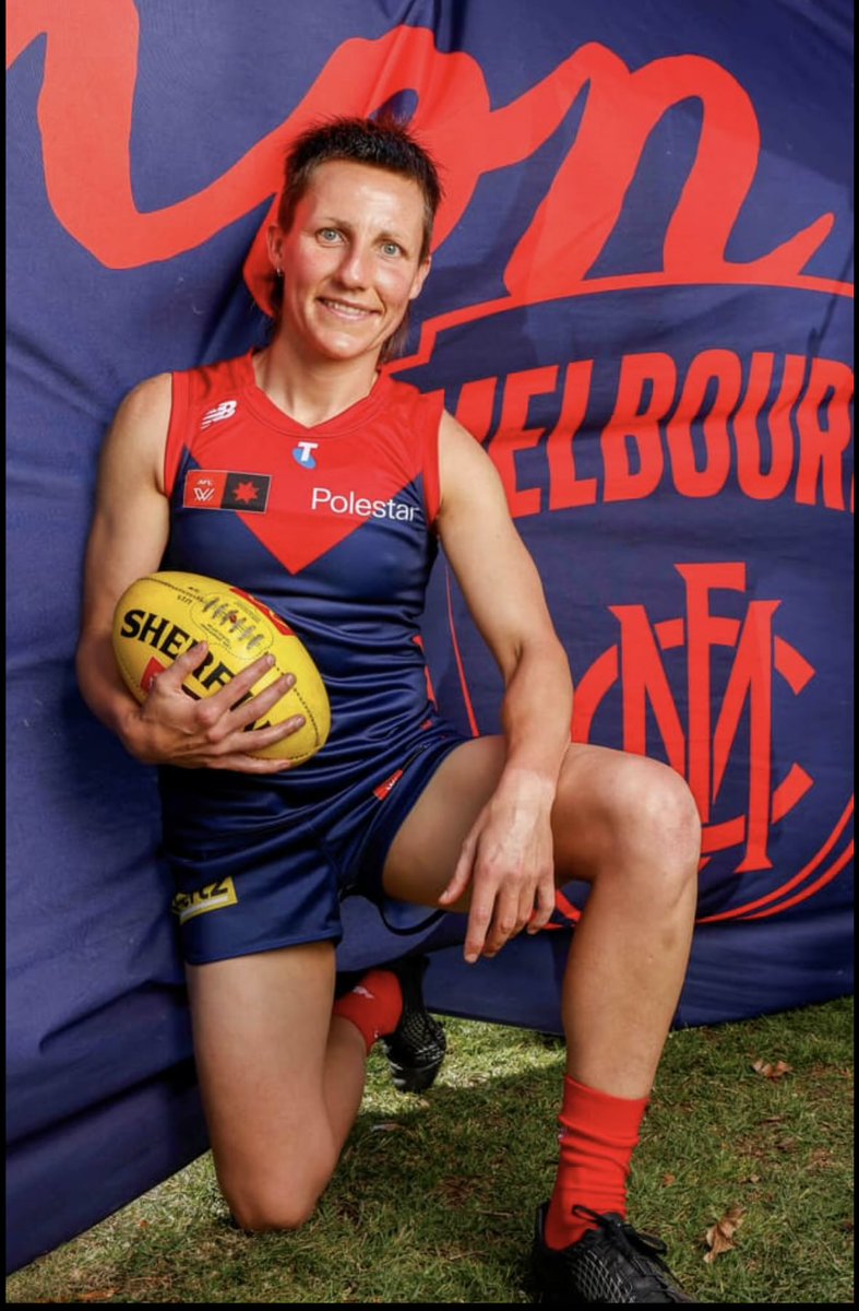 LaurenHeraldSun's tweet photo. No fuss, no frills. Paxy was one of the first #AFLW players I interviewed when the women’s competition was first beginning. On Sunday, it’s game 100 on a journey of growth for the game - and of self. ❤️💙 https://t.co/eQUUWf3j4G https://t.co/jruDZaqWCU