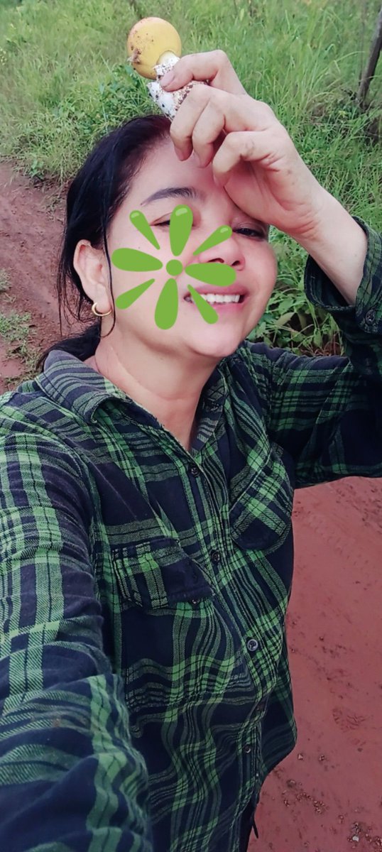 CristobalHancey's tweet photo. คนกับมาจาก ตจว ก็จะประมาณนี้แหละ( ตัวจริงของฉัน)🤭🤫 https://t.co/w0Vvttaa56