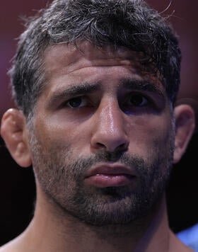 ___hasdev__'s tweet photo. @OutOfC0ntextMMA People forget man 🗿 https://t.co/fY2qazyewh