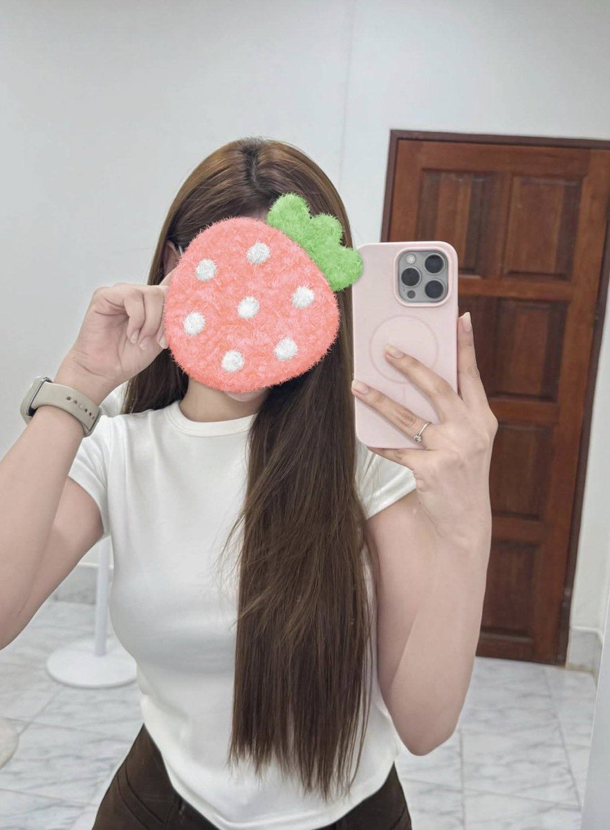 UlrikeTema3rs's tweet photo. ครีมพรีเมี่ยม เนียนจริง🍉🍉
บอกลาวิธีแต่งหน้าแบบเดิมๆ
ใช้แค่ตัวเดียว รับบำรุง กันแดด 
🤏🤏
ไม่ต้องง้อแป้ง กันน้ำกันเหงื่อ
ไม่อุดตันรูขุมขน เหมาะการทำงาน
แถวลำปาง #รับงานลำปาง
🌿🌿🌿🌿🌿
🆔️   sim349 https://t.co/vfByEhi94x