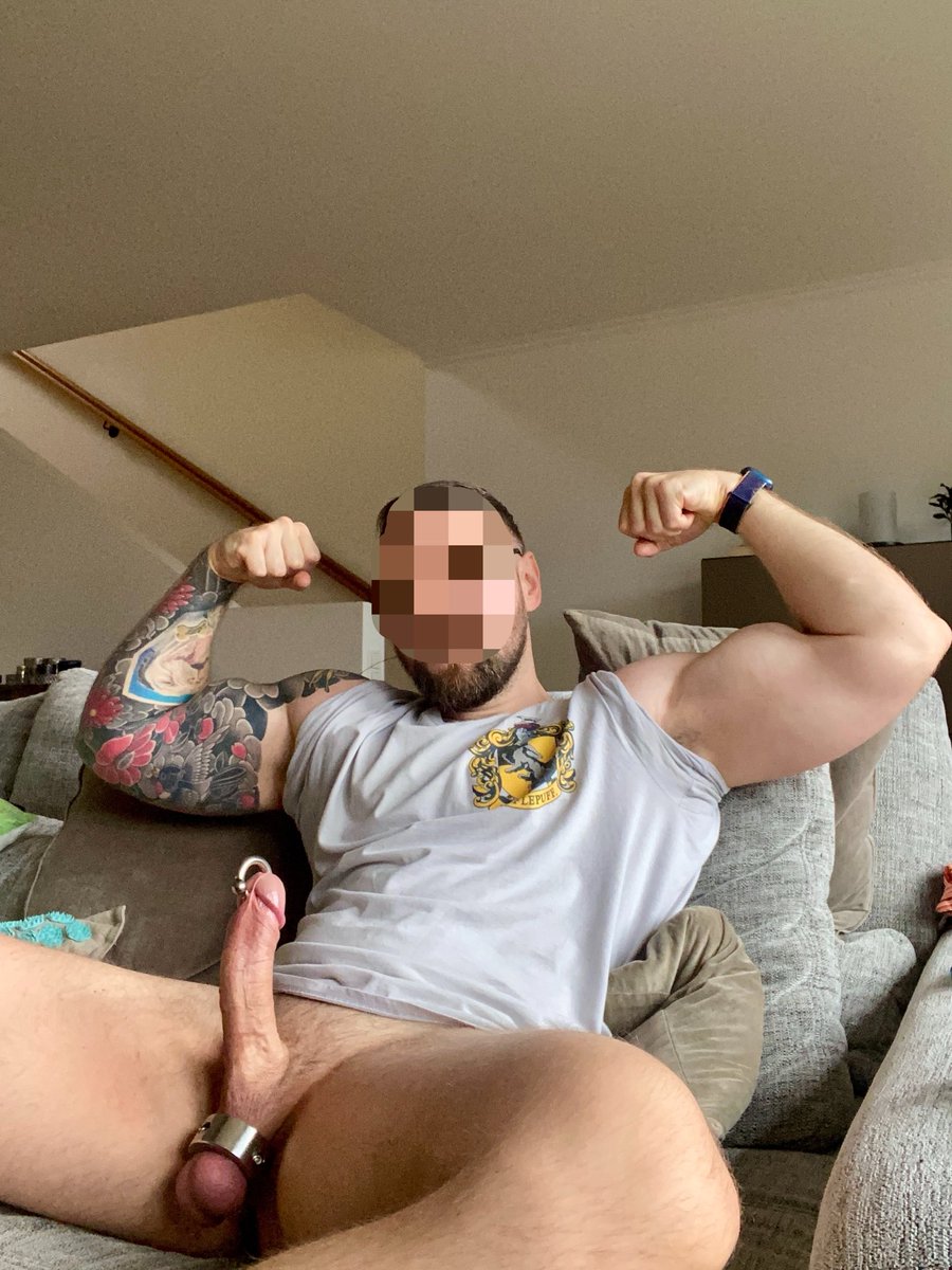 ethical_slut11's tweet photo. Flex for me bro https://t.co/w7jLKgyzI5