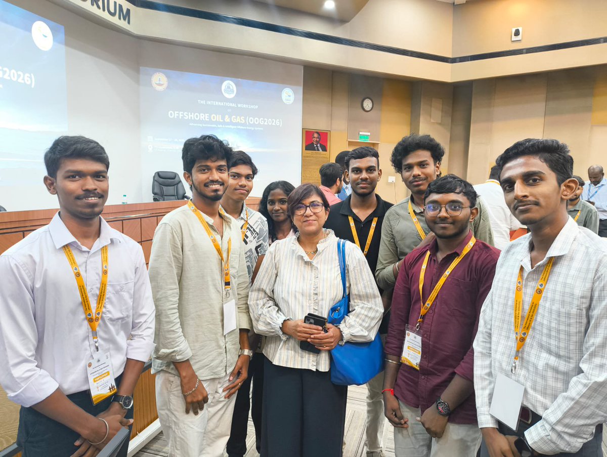 spe_auact's tweet photo. https://t.co/qSw7HDEiFN Petroleum Engineering &amp; Technology students of SPE AUACT participated in OOG 2026 at IIT Madras (27–29 Sept 2026).

Workshop insights covered offshore technology, safety, sustainability, and emerging energy systems, linking learning to industry. https://t.co/lk9HtyhPoX