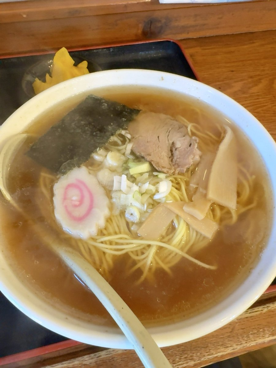 highrock_x's tweet photo. ランチ

チャーハンラーメンセット

1,000円

ごちそうさまでした😋

#ランチ
#ラーメン
#チャーハン
#中華料理
#中華食堂万里 https://t.co/H8TlW9ZXLP