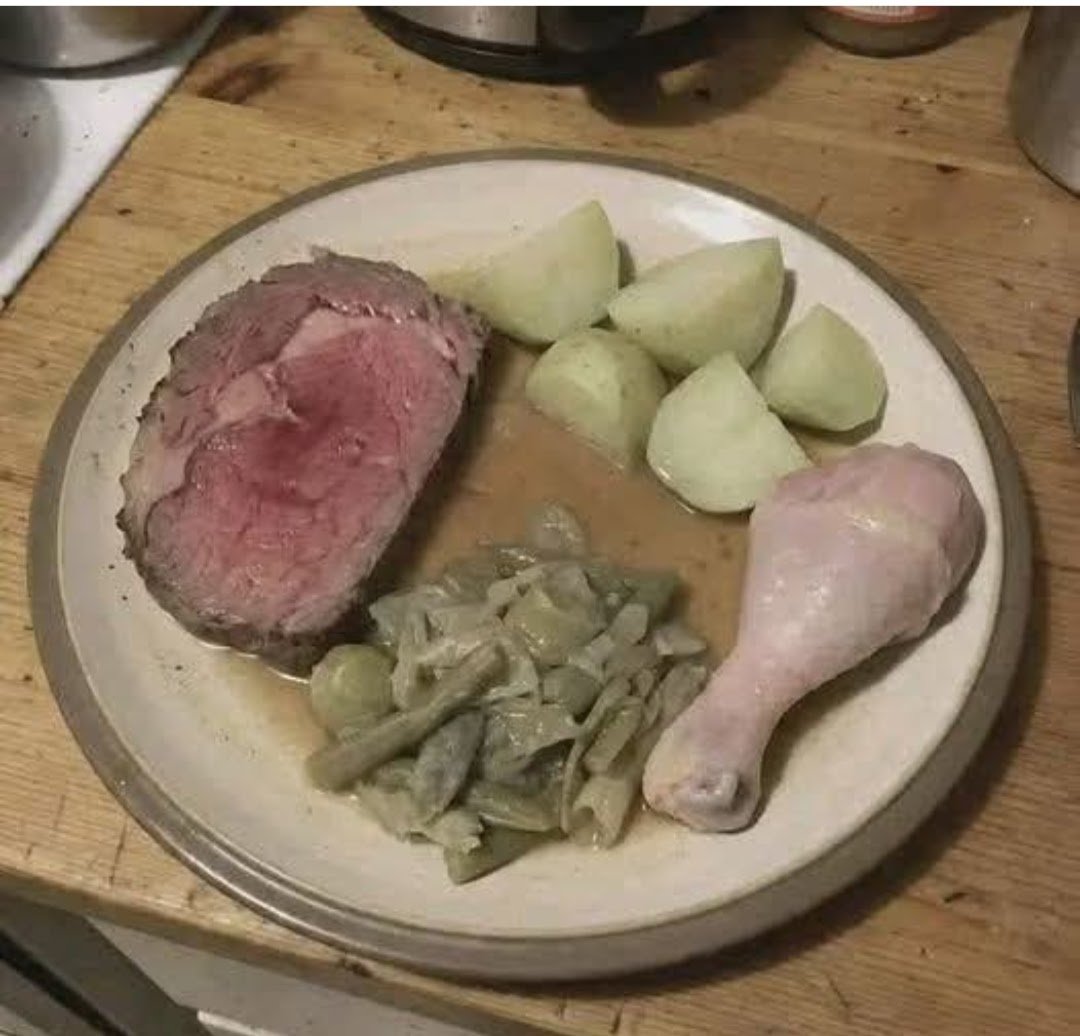 DiamzNova's tweet photo. @abensbur23908 @PatriotT8568 @JoJoFromJerz Don't be mad because Trump took your government assistance and now your stuck eating this bs..Just add some mayonnaise if you can even afford that!! Eww that chicken look more like your you know what..🤏 Come out the closet too..MAGA guys are being exposed for🤡💅💄👠 https://t.co/mLLZ10qIic