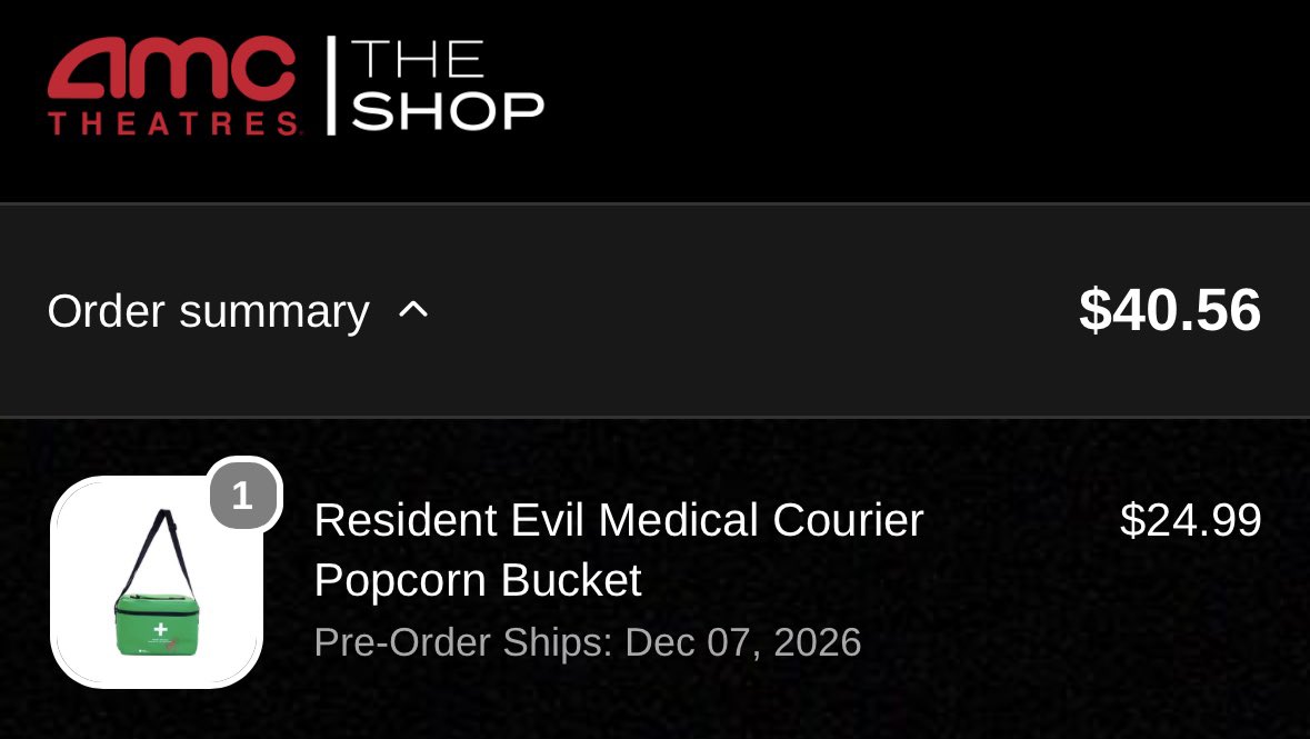 mr_wallflower_'s tweet photo. I caved … I need a lunchbox for work https://t.co/T5Ocff7N1T