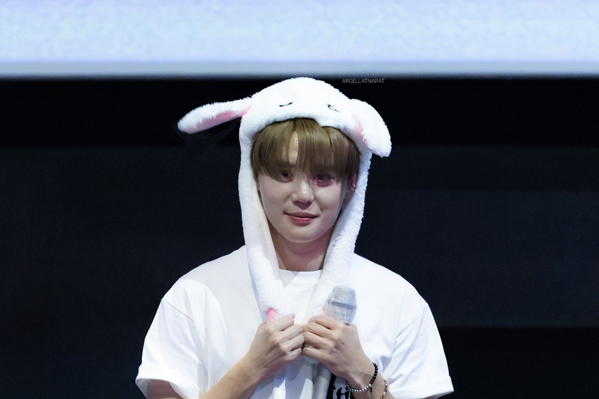 txrxntxllxgrx's tweet photo. 알겠어용🐰 https://t.co/Zy0SKl0O97