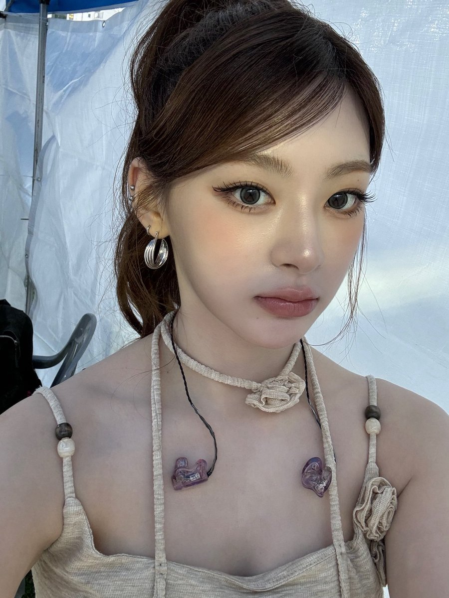 obseeunrve's tweet photo. 개취로 이날 세은셀카 엄청 조아 https://t.co/Kzr9kJQJz0