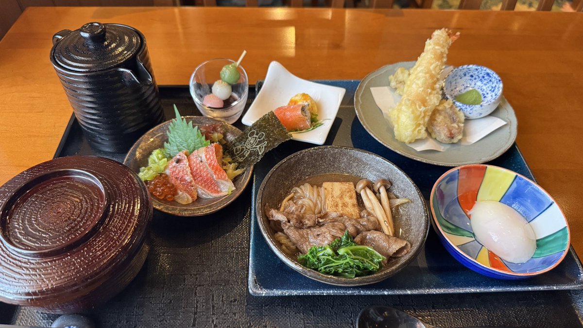 nyanpei07's tweet photo. 今日かられすとらん北斎で発売の新メニュー食べてきました！ちょっと高いけど美味しかった😋！ https://t.co/2Djk0tLgPj