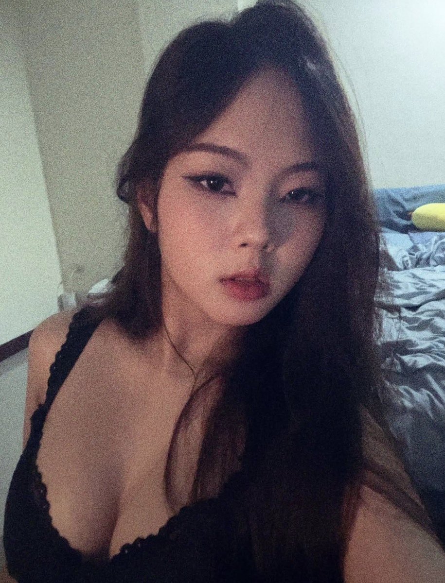 kk27rr's tweet photo. @cumtribute_th4 https://t.co/MSNbmeFbQg