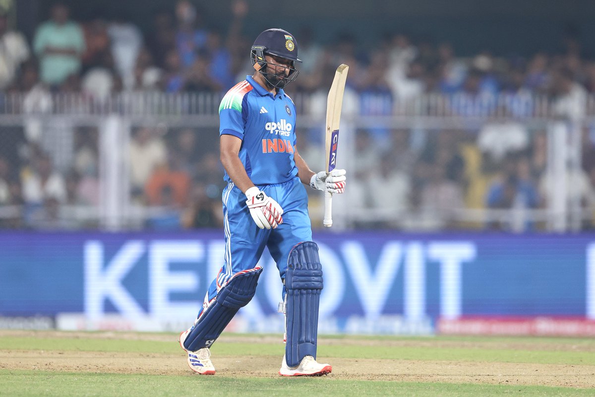 CricCrazyJohns's tweet photo. - Hundred vs England in ENG ✅
- Hundred vs Australia in AUS ✅
- Hundred vs West Indies in IND ✅

Rohit Sharma showing his versatility at the age of 39, Hundreds in different countries, no one like Hitman. 🇮🇳 https://t.co/kmil1pa8j5