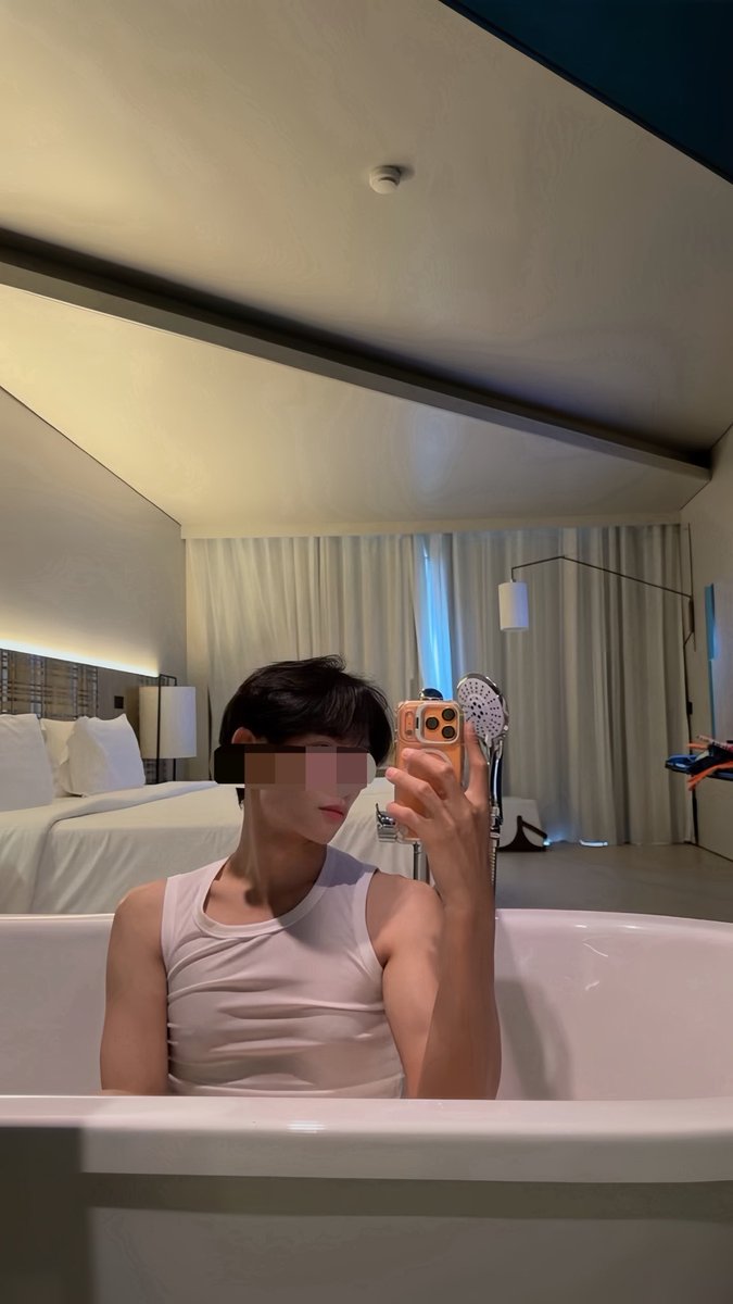 SavenKing1's tweet photo. 🙃#เคะ https://t.co/nQhQcHr7YB